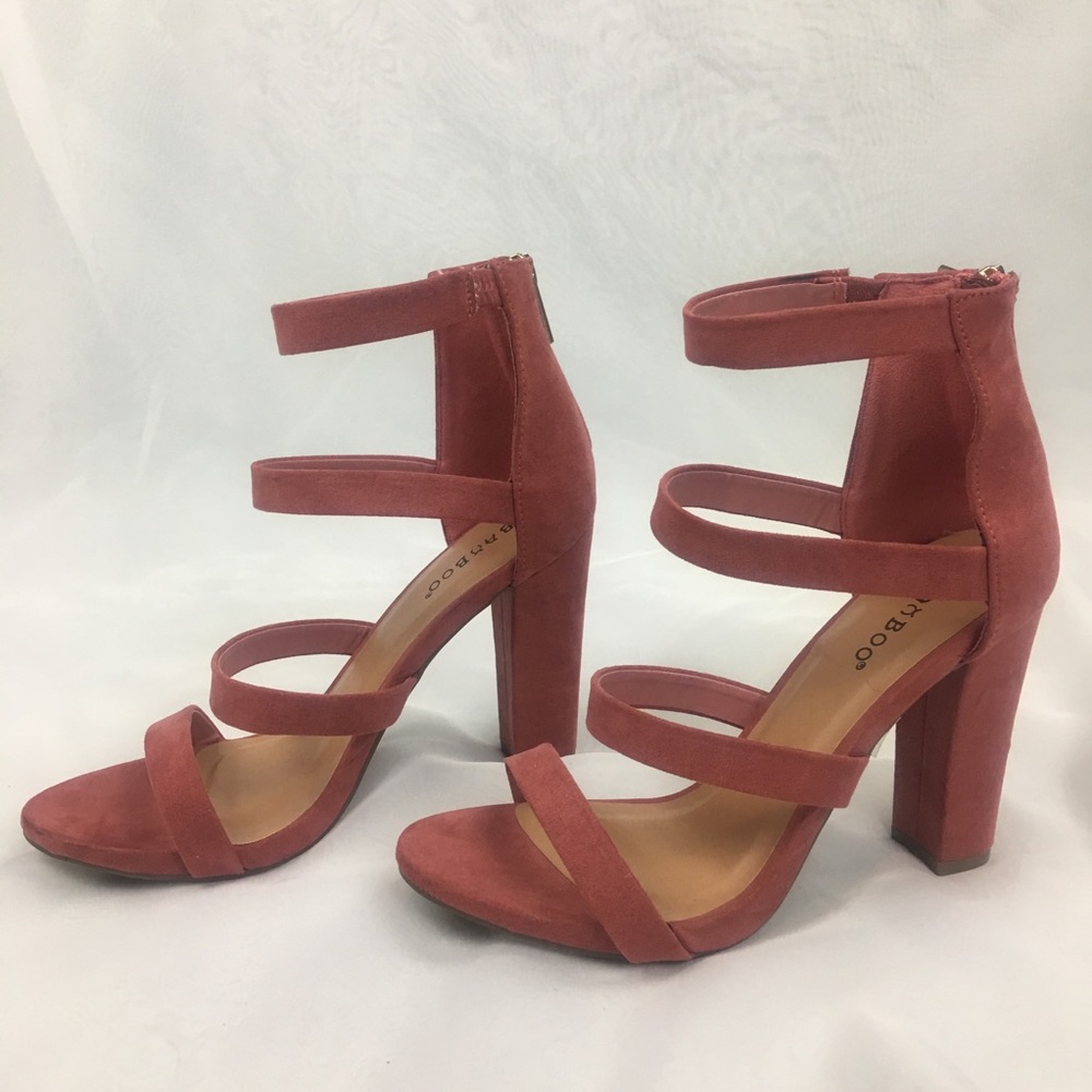 Fashion Nova heels